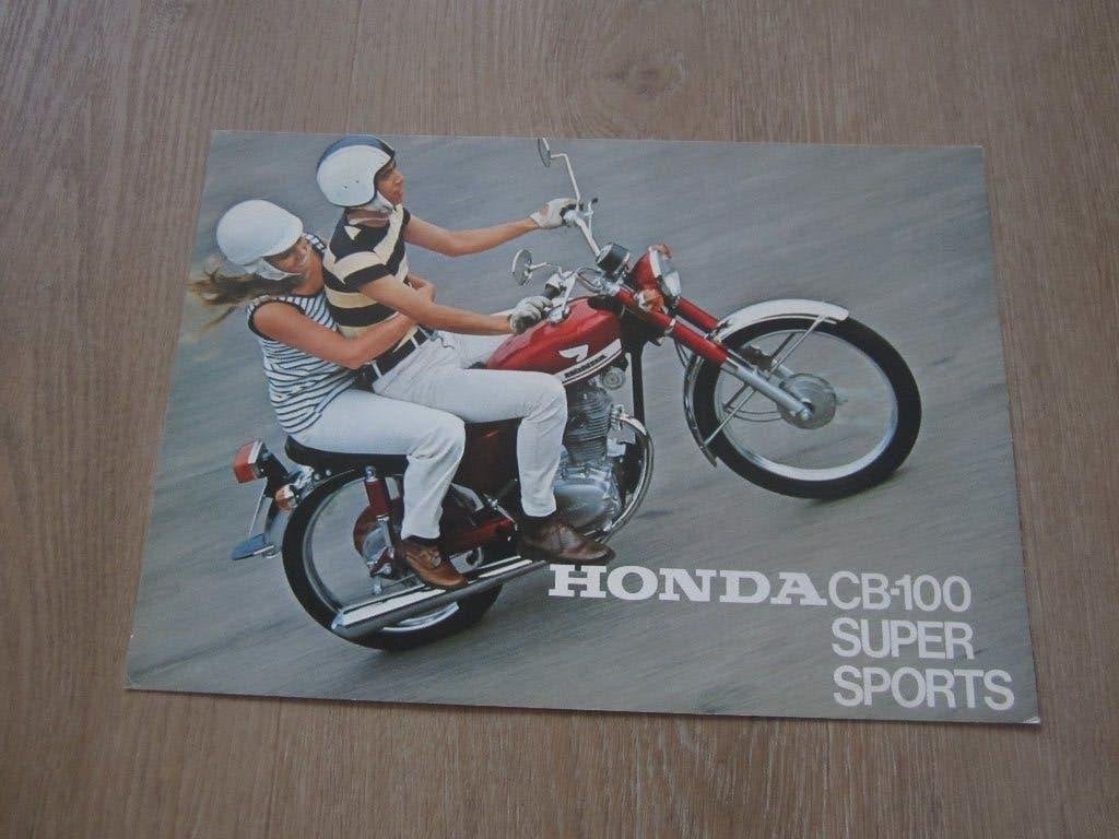 Honda CB 100 Super Sport brochure folder 1972, Ophalen of Verzenden, Honda