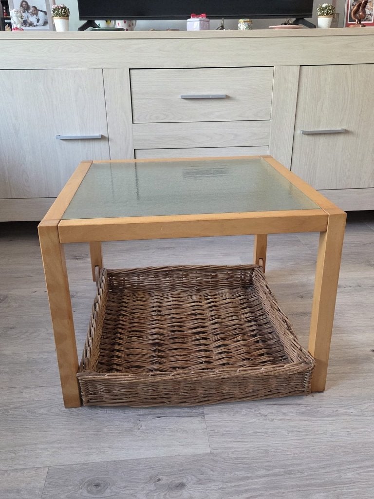Bijzettafel met rieten mand, Minder dan 55 cm, Gebruikt, Vierkant, Hout