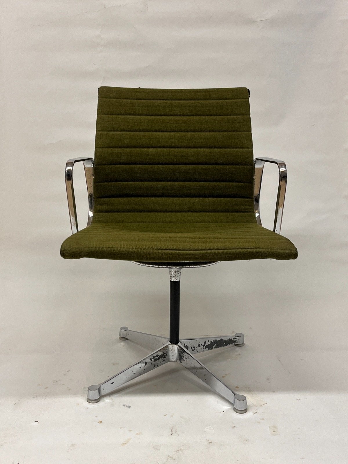 Vintage Eames EA108 bureaustoel - Groen, Huis en Inrichting, Ophalen, Gebruikt, Groen, Bureaustoel