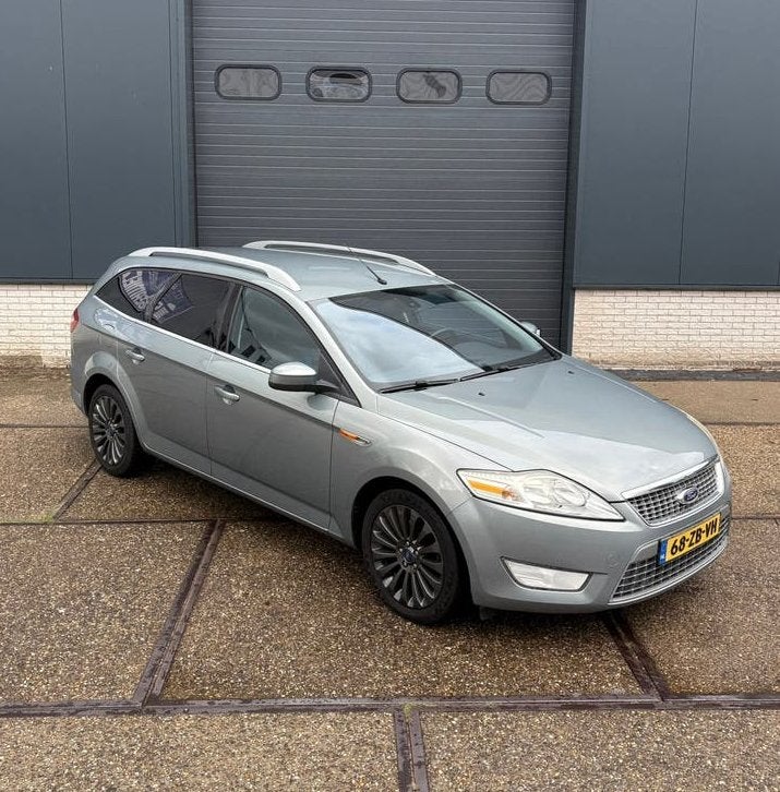 Ford Mondeo 2.0Topstaat! NAP/2e EIG/ APK/NL Auto/OH Historie, Auto's, Stof, Zwart, 4 cilinders, Mondeo