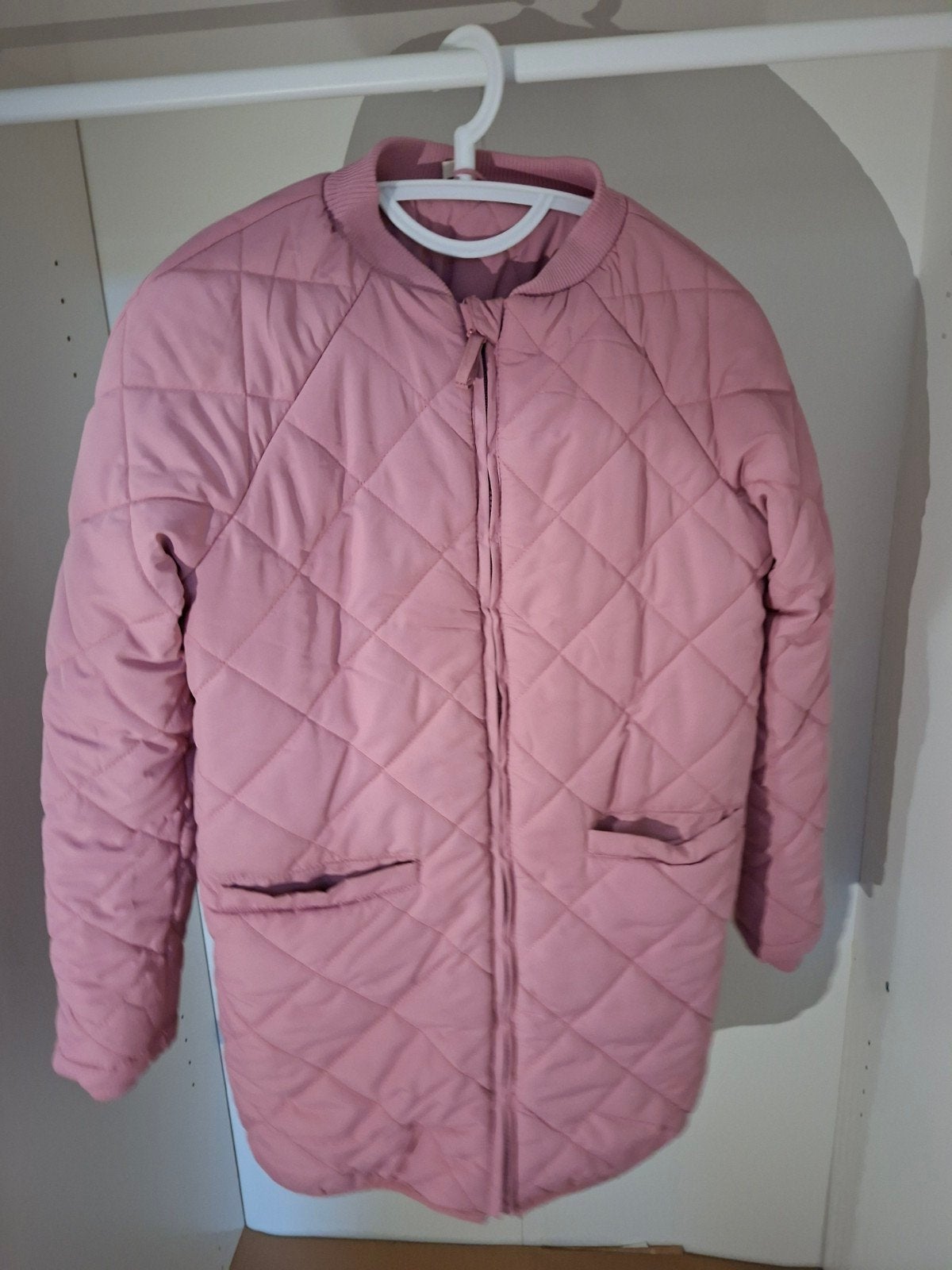Roze gewatteerde jas - HEMA - Maat 146/152 (12-15 jaar), Ophalen, Meisje, Zo goed als nieuw, HEMA