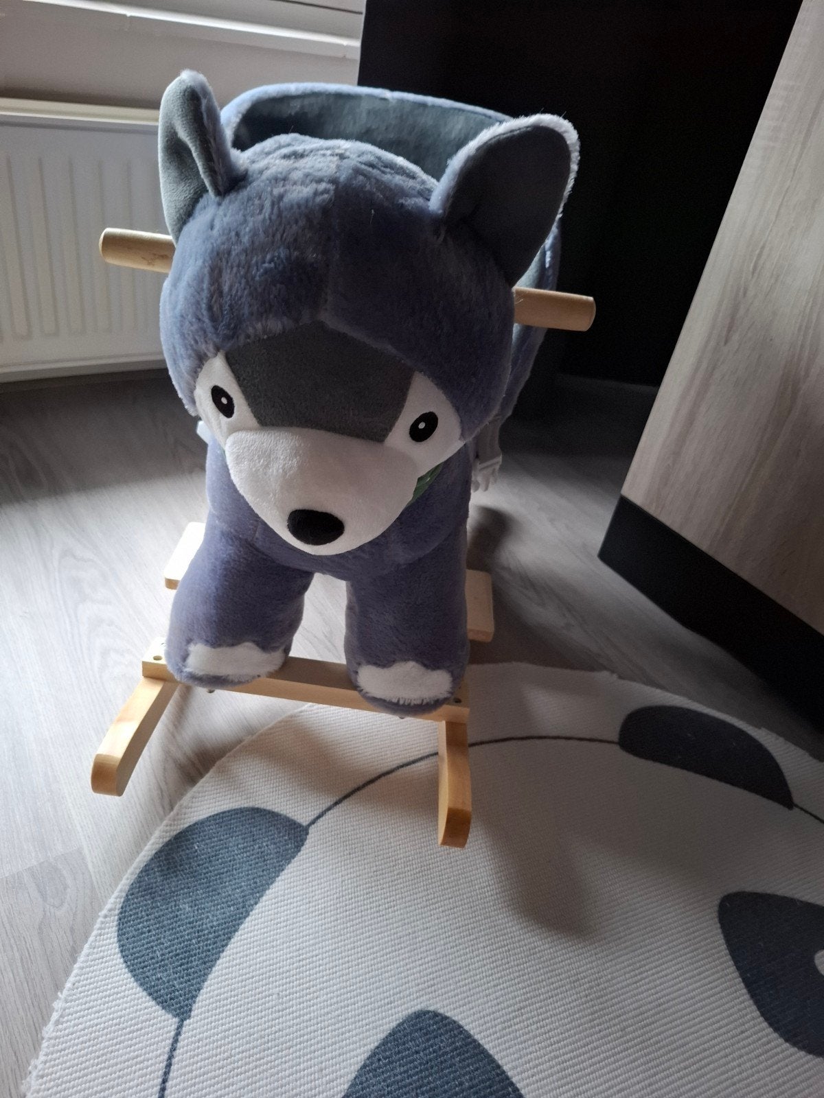 Hobbel husky met geluid, Ophalen, Zo goed als nieuw