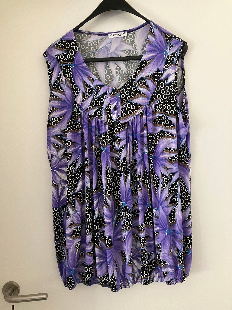Luchtige ballon top / shirt van Magna, maat 48-50, ZGAN, Kleding | Dames, Tops, Meerkleurig, Maat 46/48 (XL) of groter, Ophalen of Verzenden