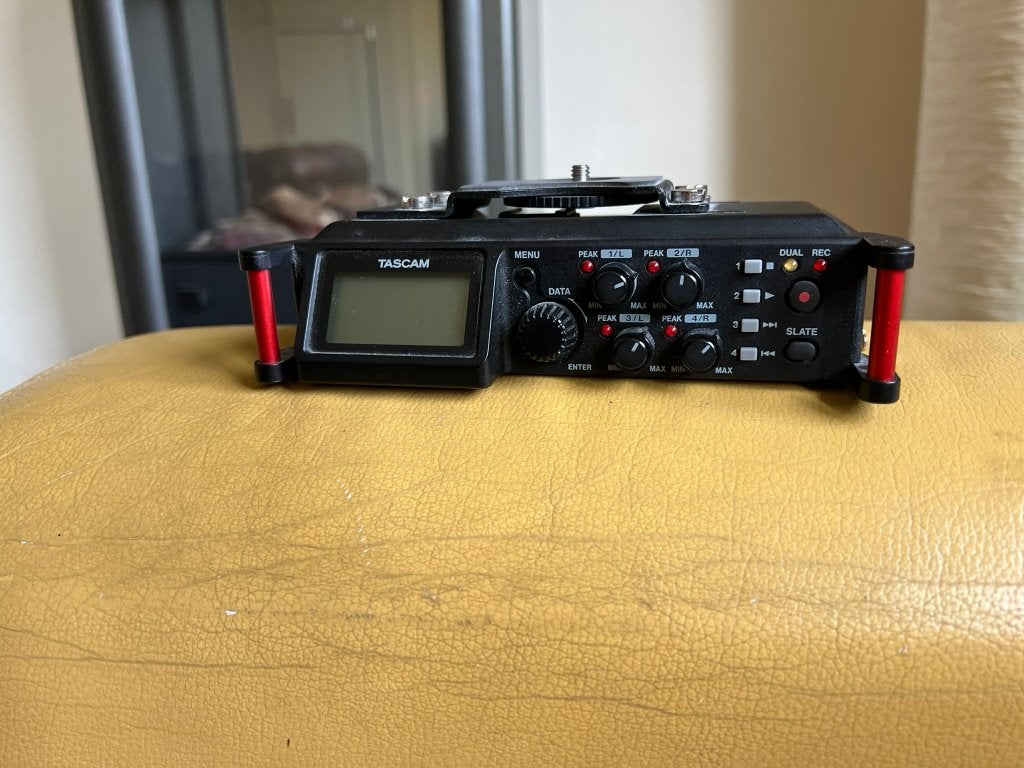 Tascam DR 70D Linear PCM recorder, Ophalen of Verzenden, Zo goed als nieuw, Audio
