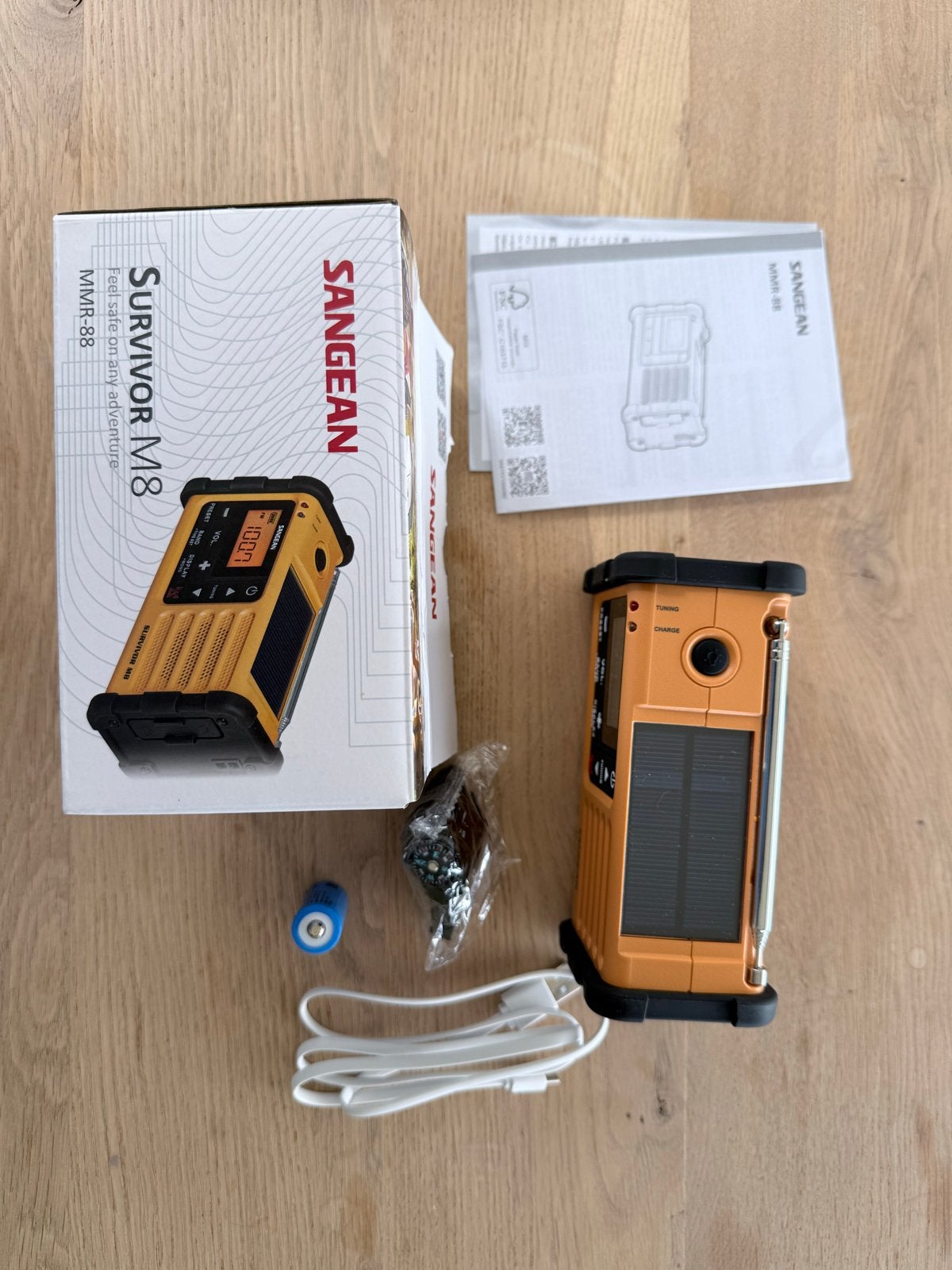 Sangean Survivor M88 Noodradio - Nieuw in doos, Ophalen, Nieuw, Wereldontvanger