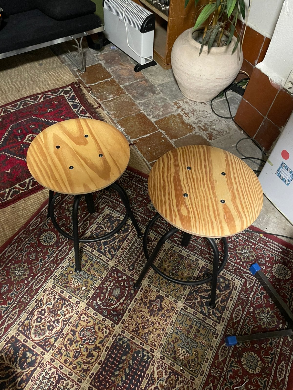 Twee Kullaberg krukken, Ophalen, In hoogte verstelbaar, Zo goed als nieuw, Hout