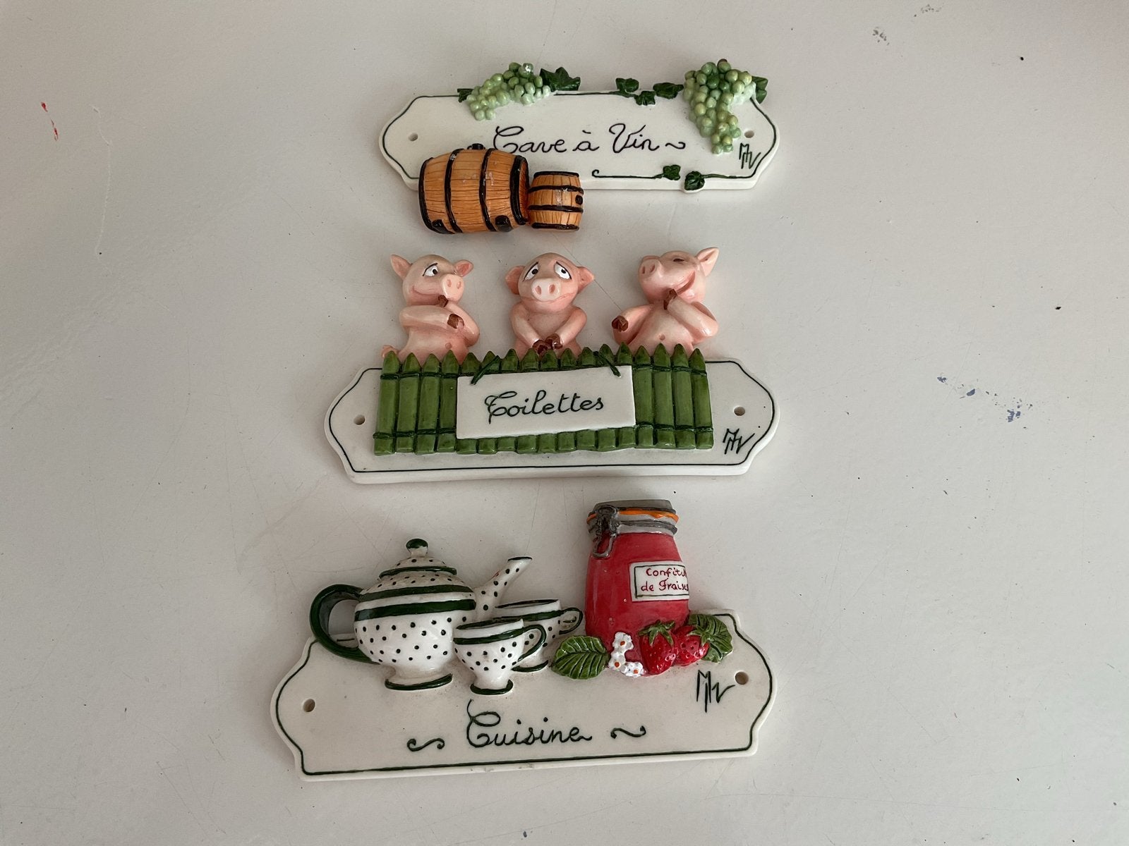 3 Leuke wandbordjes voor keuken, toilet en wijnkelder, Gebruikt, Meerkleurig, Overige stijlen, Ophalen of Verzenden