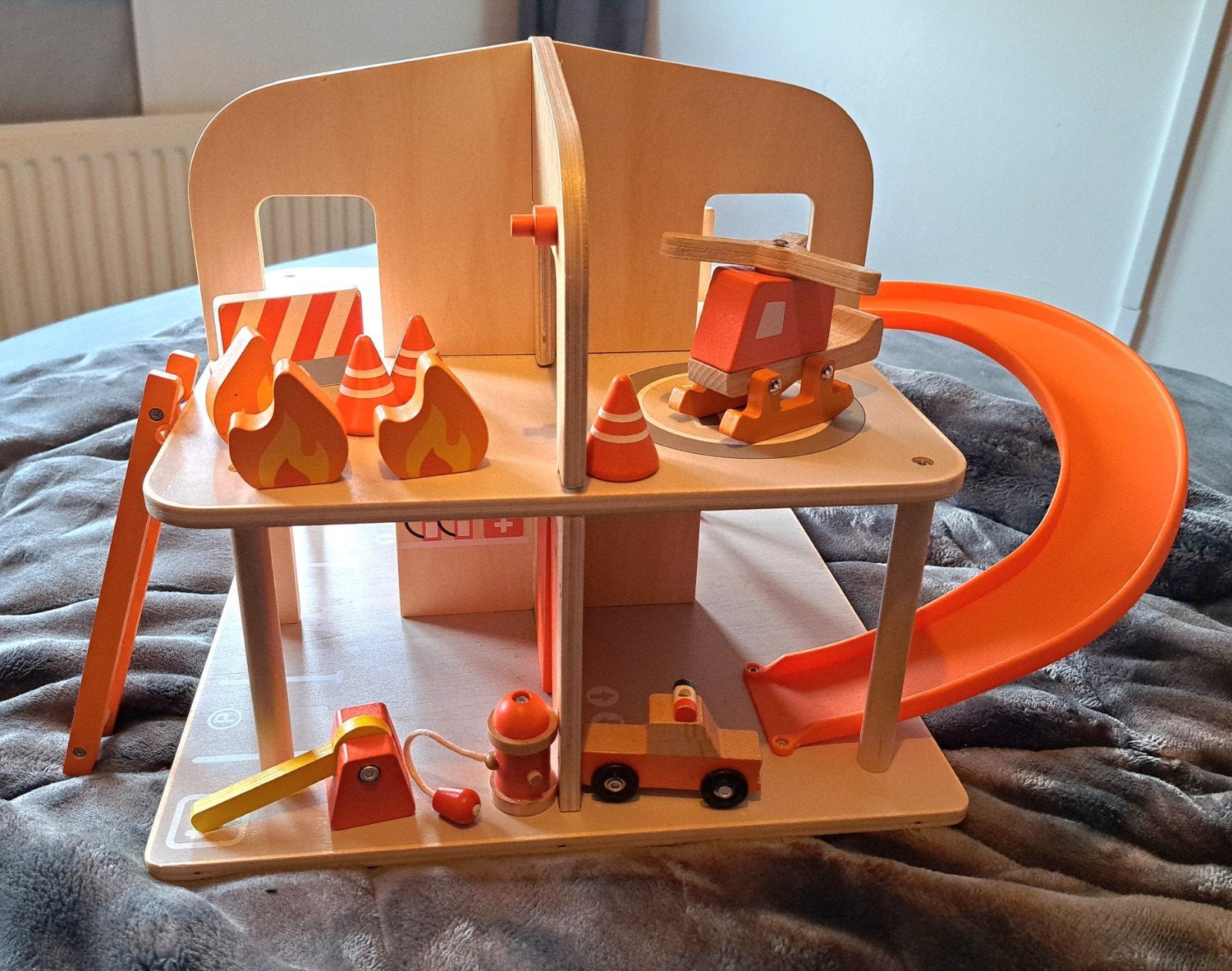 Houten brandweer kazerne garage, Ophalen of Verzenden, Zo goed als nieuw, Overige typen