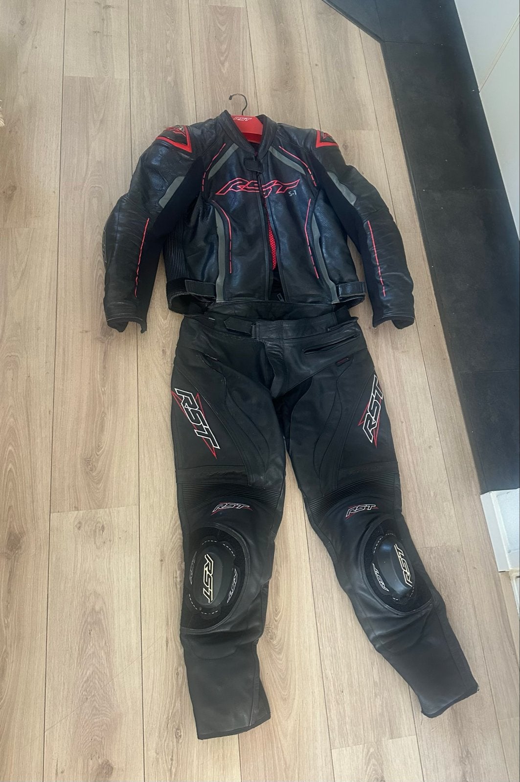 RST S1 Leren Motorpak - AAA - +rugbeschermer - maat 54/56, Motoren, RST, Ophalen of Verzenden, Tweedehands, Heren