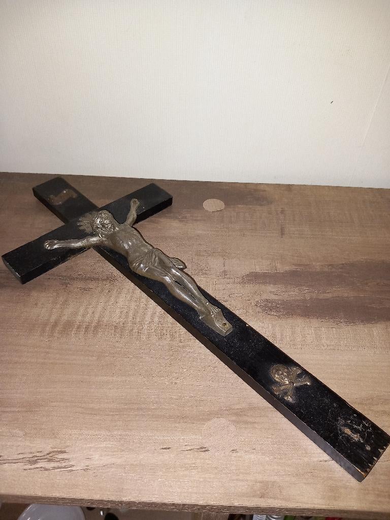 Antiek crucifix zwart, Antiek en Kunst, Antiek | Religie, Ophalen of Verzenden