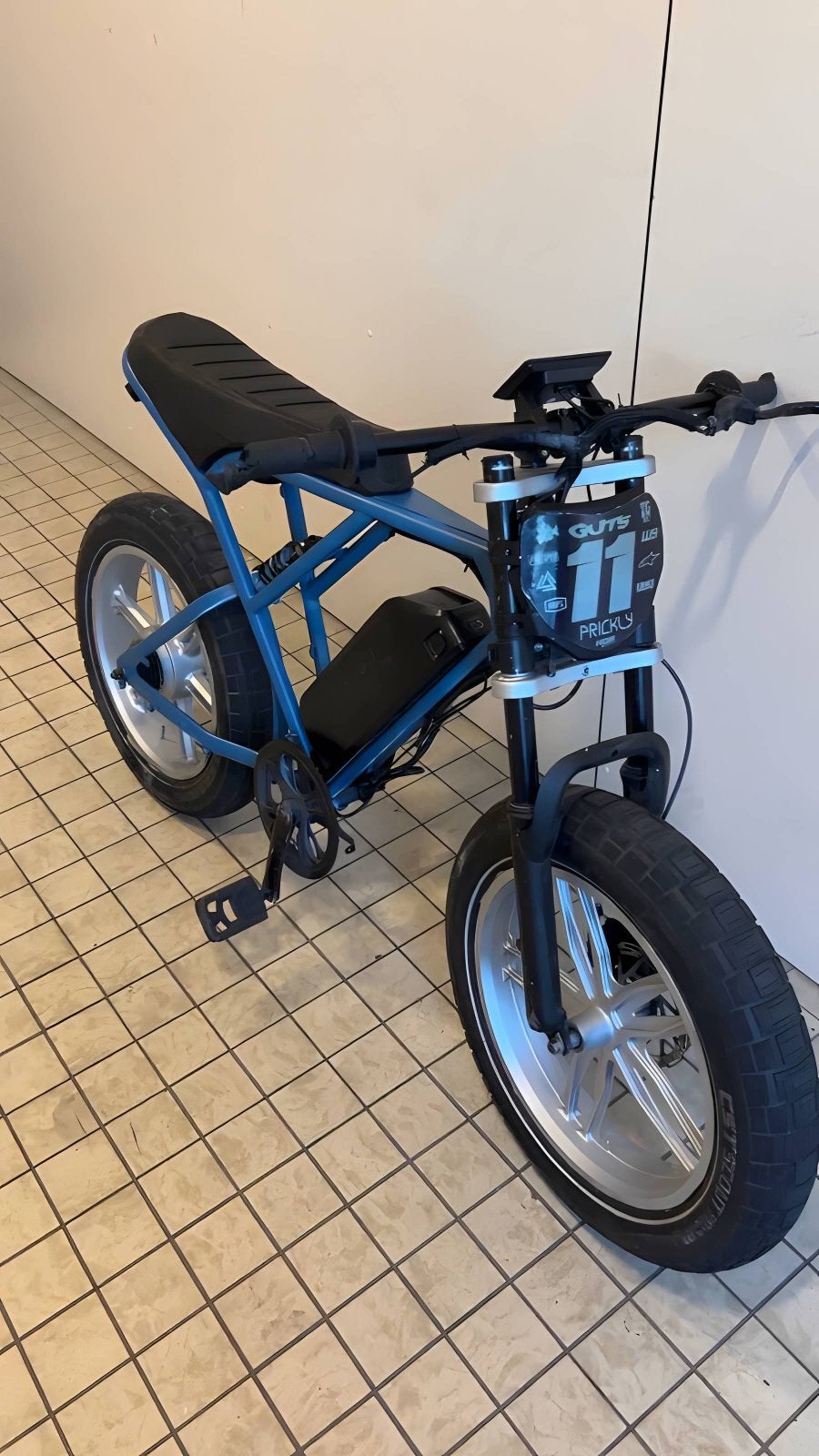 Custom ouxi h9, Zo goed als nieuw, 59 cm of meer, 50 km per accu of meer, Ophalen