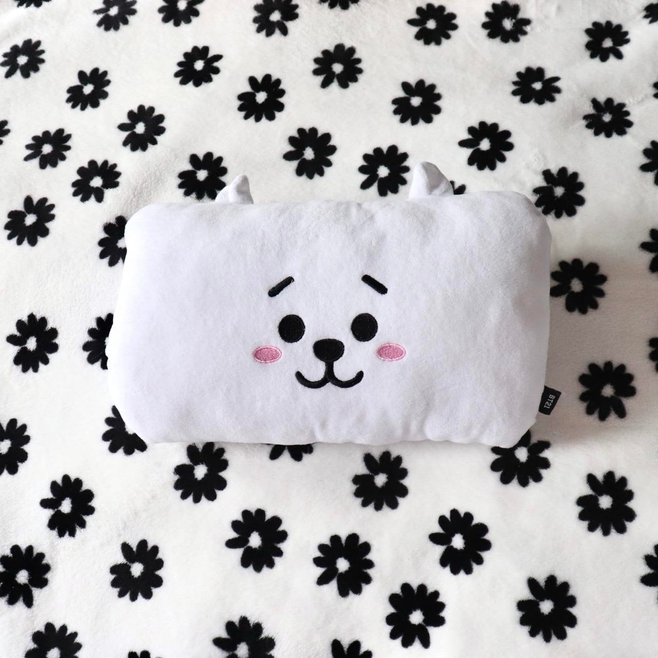 BT21 RJ arm warmer pillow, Overige typen, Ophalen of Verzenden, Zo goed als nieuw, Middelgroot (20 tot 80 cm)