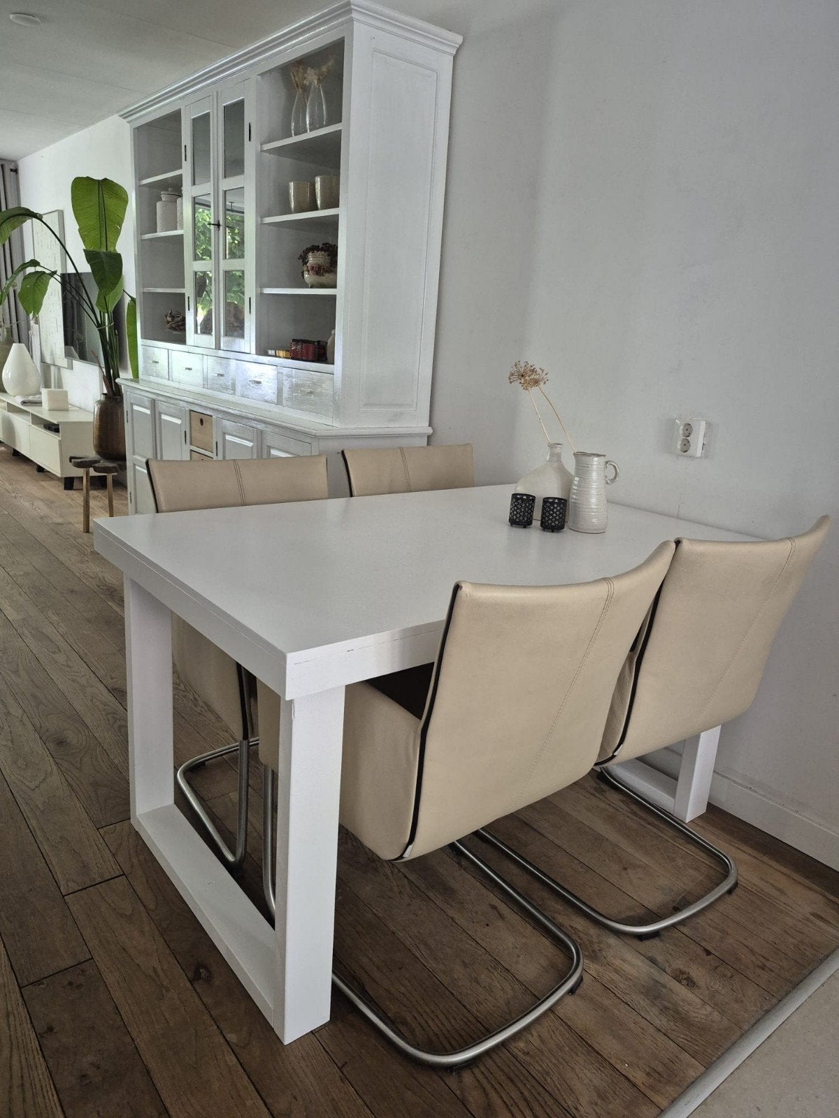 Witte EETTAFELS met witte U poten., Ophalen of Verzenden