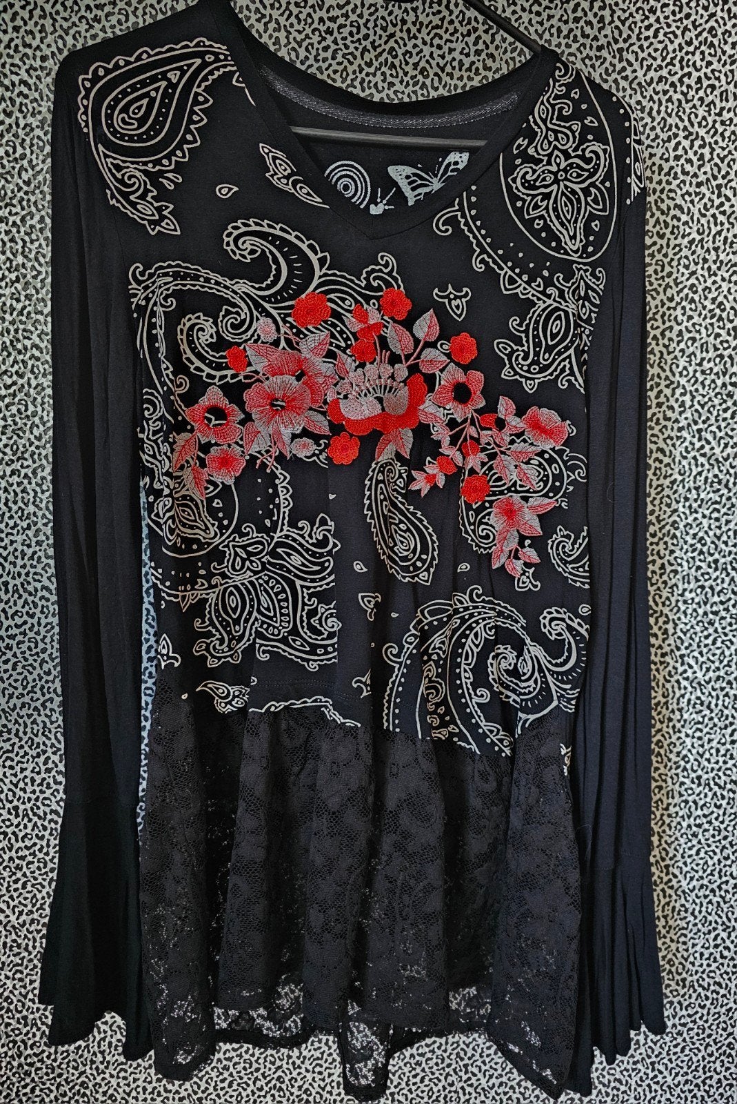 DESIGUAL; MOOIE APARTE TOP S € 7,50, Ophalen, Zo goed als nieuw, Zwart, Zonder mouw