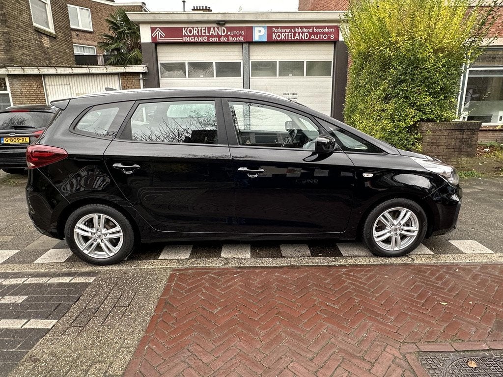 Kia Carens 2.0 GDi DynamicLine l Automaat l 7-persoons l Nav, Auto's, Kia, Gebruikt, 4 cilinders, Met garantie (alle), 7 stoelen