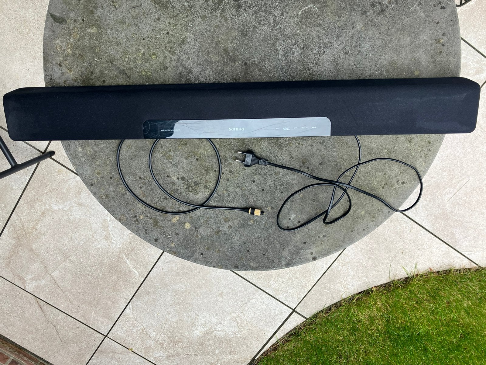 Foto 2 van Soundbar speaker Philips