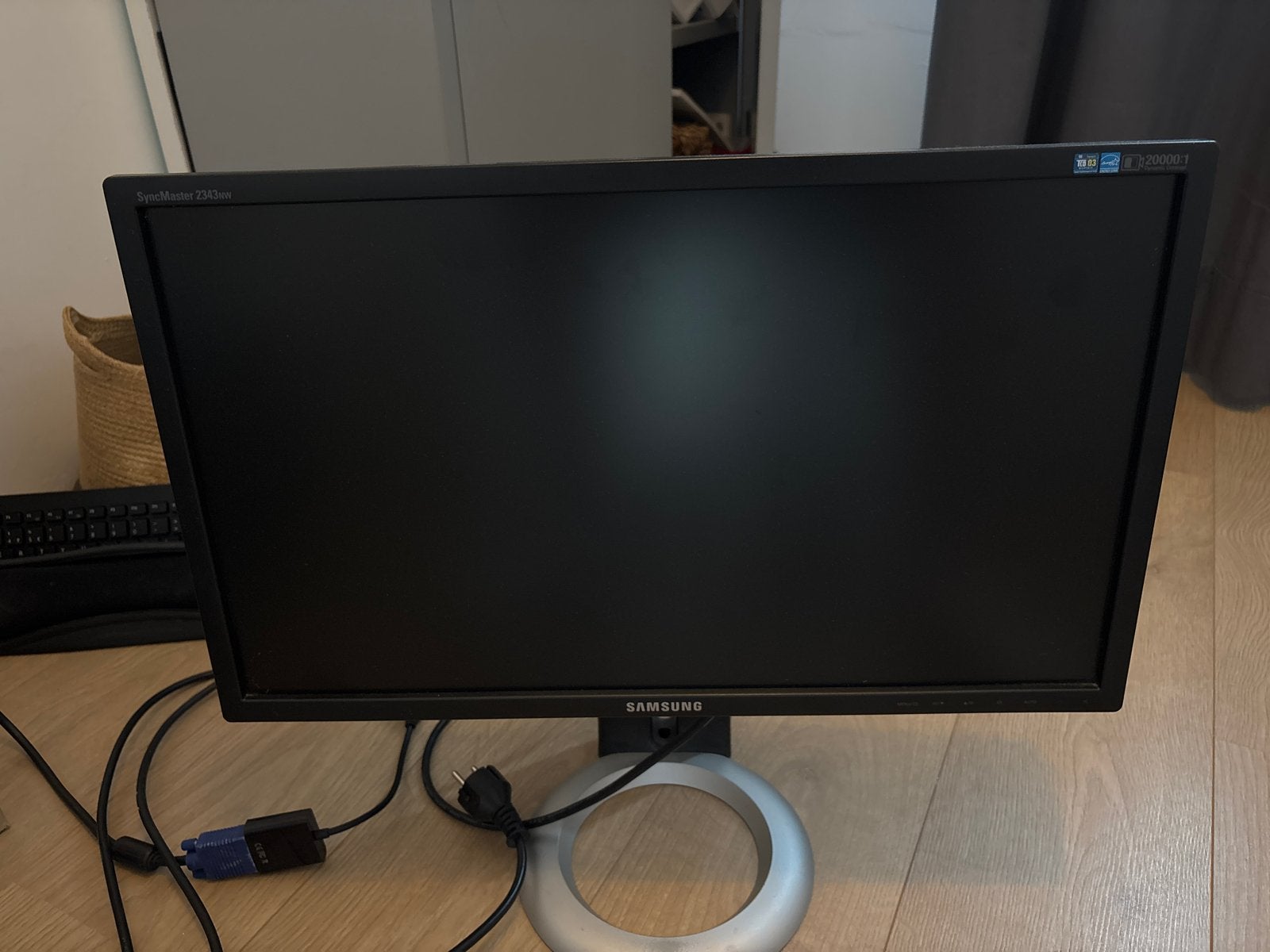 Samsung SyncMaster 2343BW monitor met Ergotron standaard, Ophalen, Gebruikt, In hoogte verstelbaar, VGA