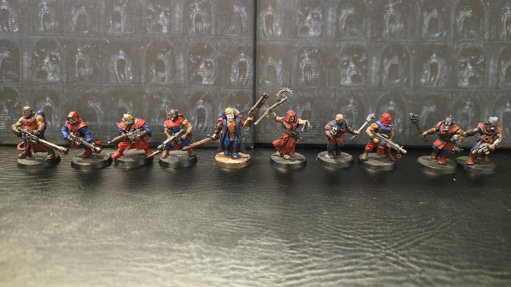 Chaos Space Marines: 10 cultists uit Dark Vengeance set!, Hobby en Vrije tijd, Wargaming, Figuurtje(s), Ophalen of Verzenden, Geverfd