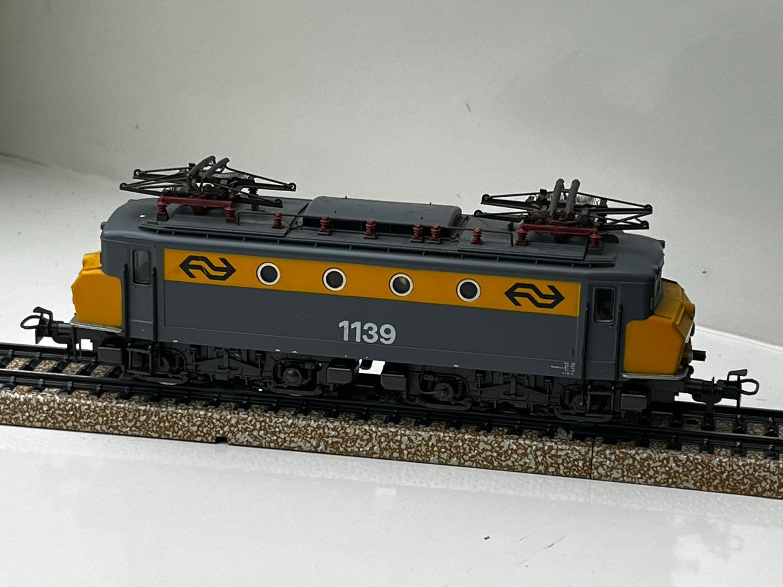 Märklin HO NS Locomotief 1139 met 3 NS Wagons, Wisselstroom, Ophalen of Verzenden, NS, Märklin