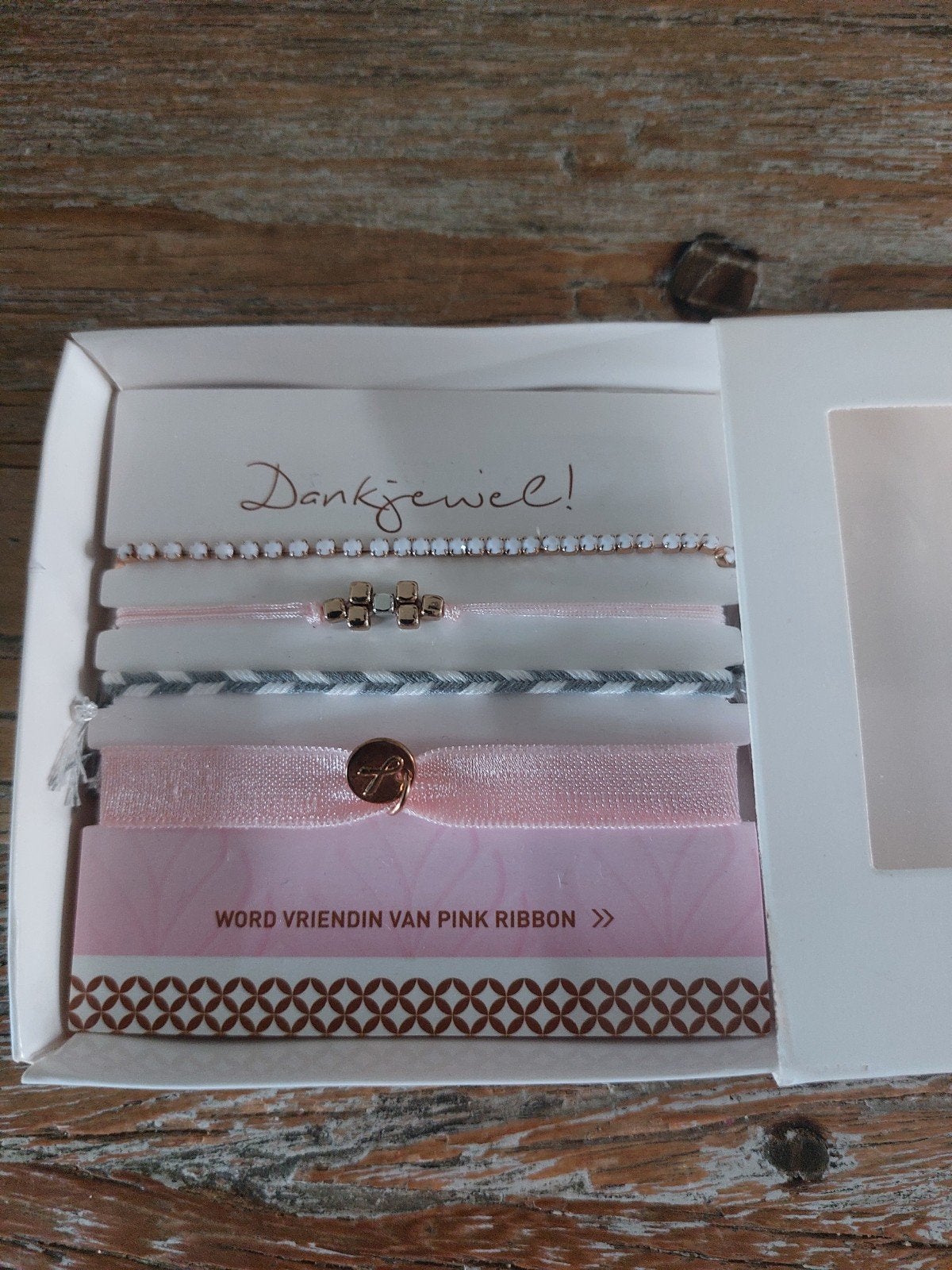 nieuwe pink ribbon armband, Tickets en Kaartjes