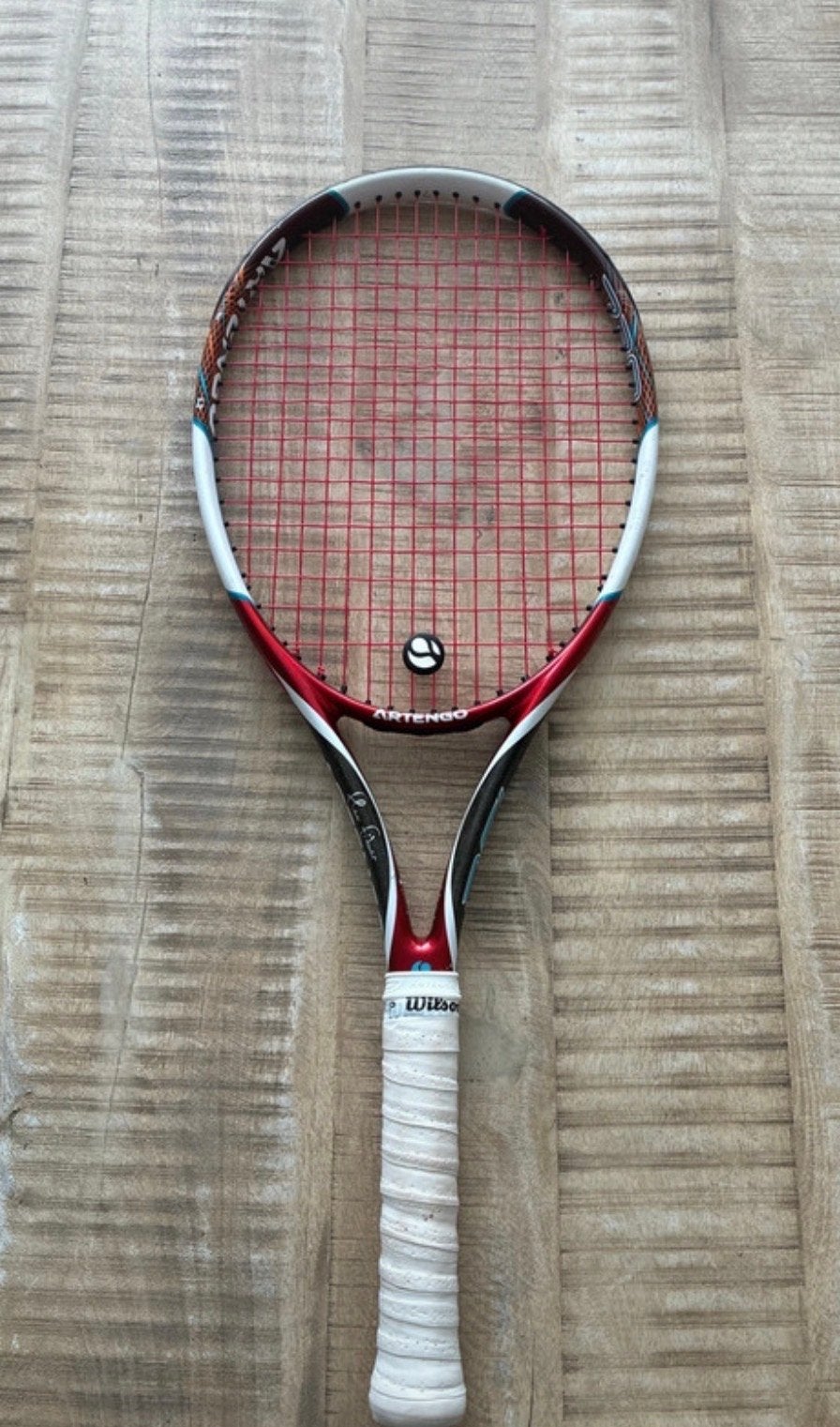 Artengo Tennisracket 275g L2 met nieuwe snaren, Gebruikt, Ophalen of Verzenden, Racket, L2