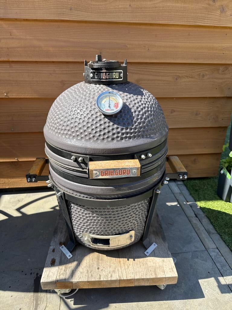 Grill Guru Compact Compleet met Regenhoes en Platesetter, Ophalen, Gebruikt, Met accessoires