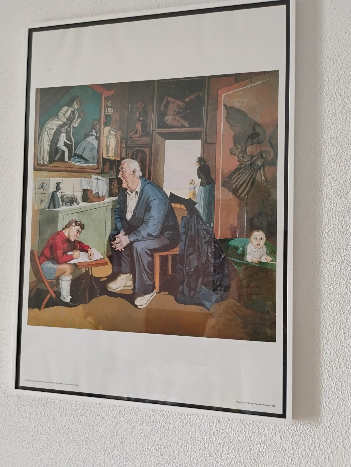 Paula Rego - Past and Present (1990) in aluminium lijst, Portret of Personen, Realistisch, Ophalen of Verzenden, Print