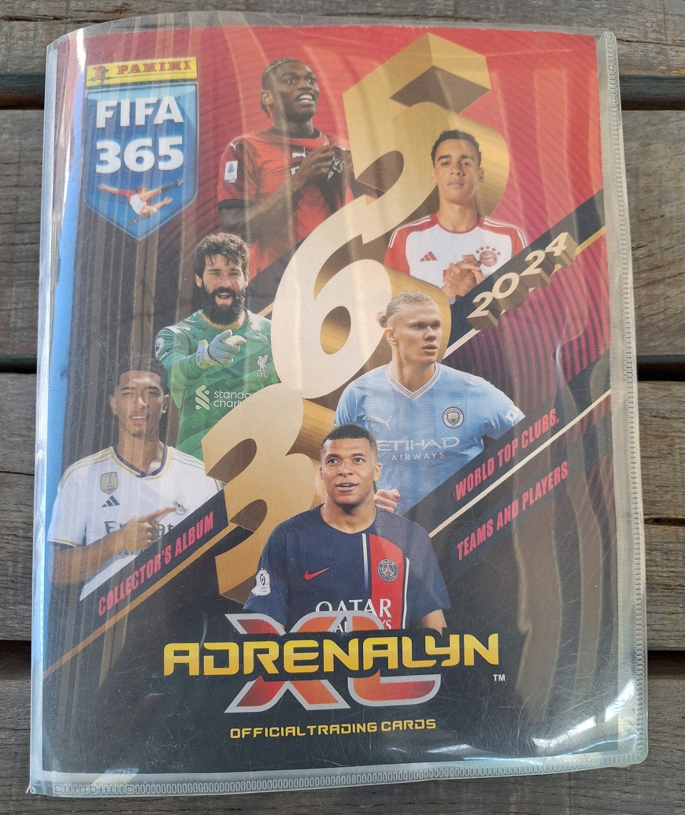 Panini FIFA 365 Adrenalyn XL 2024 Collector Album + kaarten, Ophalen, Zo goed als nieuw, Buitenlandse clubs, Spelerskaart