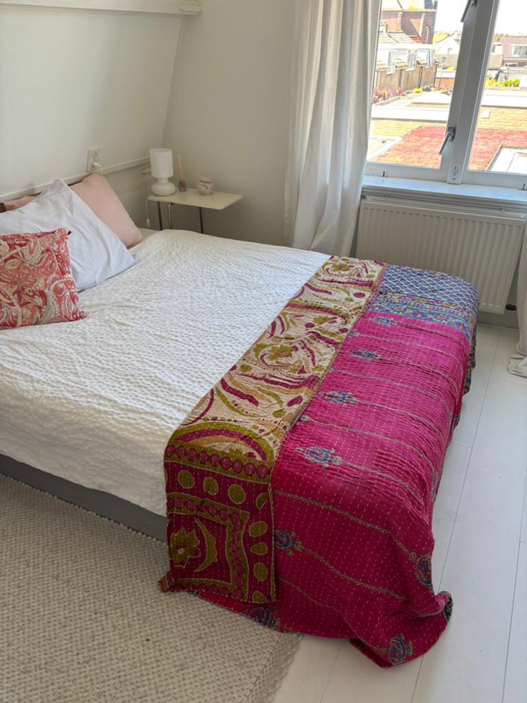Prachtige handgemaakte Kantha Quilt uit India, Ophalen of Verzenden, Nieuw