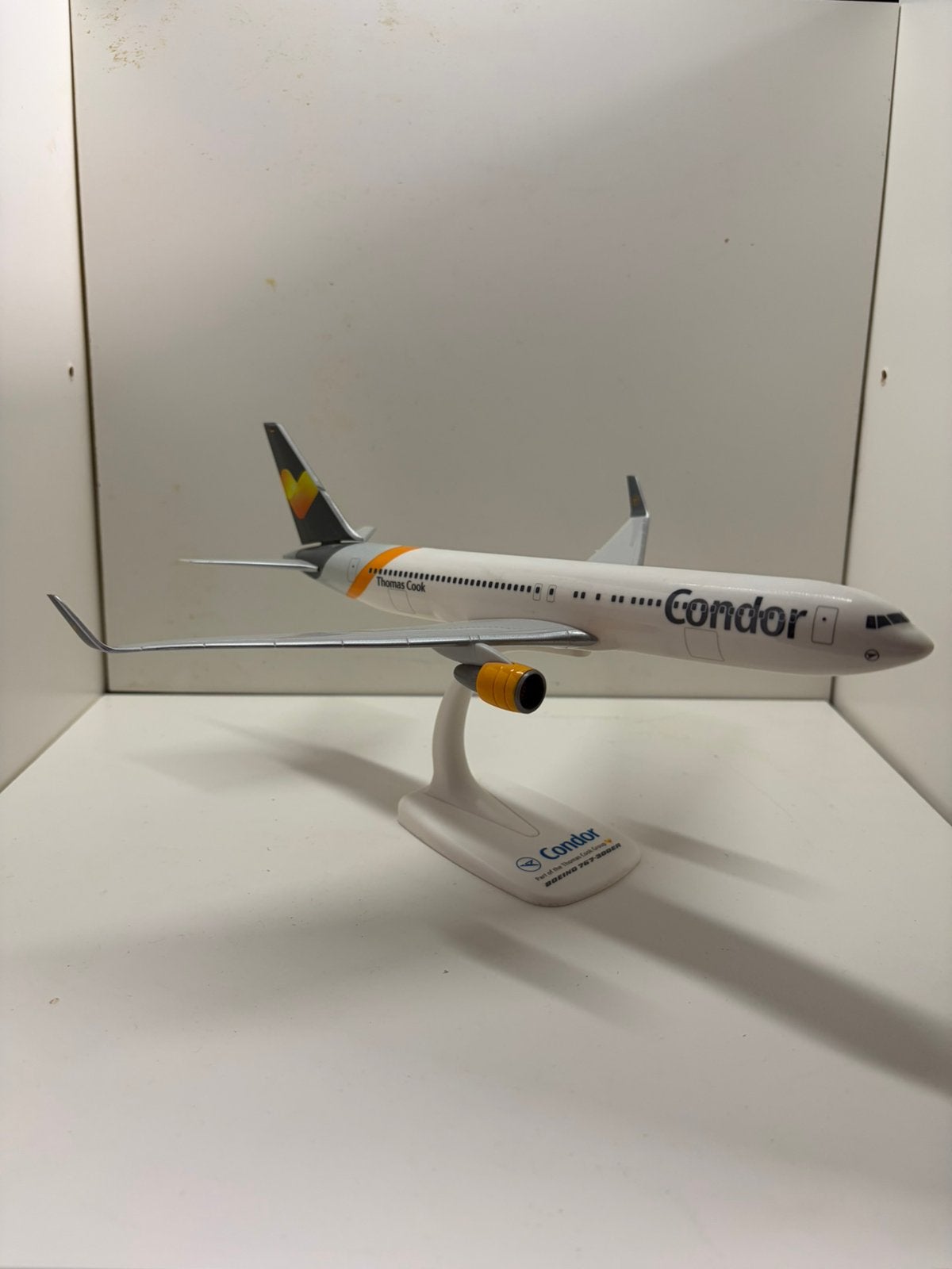 Condor 767-300ER, Verzamelen, Luchtvaart en Vliegtuigspotten, Ophalen of Verzenden, Zo goed als nieuw, Schaalmodel