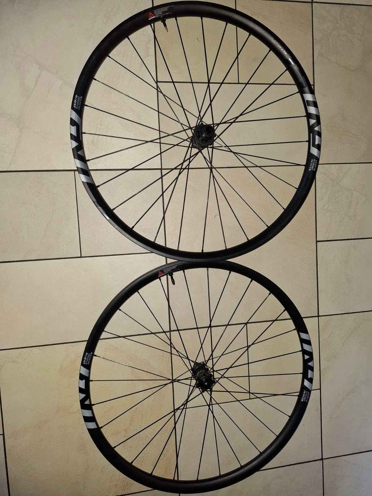 NIEUW CARBON 29 er Wielset van Ghost GN 051, Fietsen en Brommers, Fietsonderdelen, Wiel, DT Swiss, Nieuw, Ophalen of Verzenden