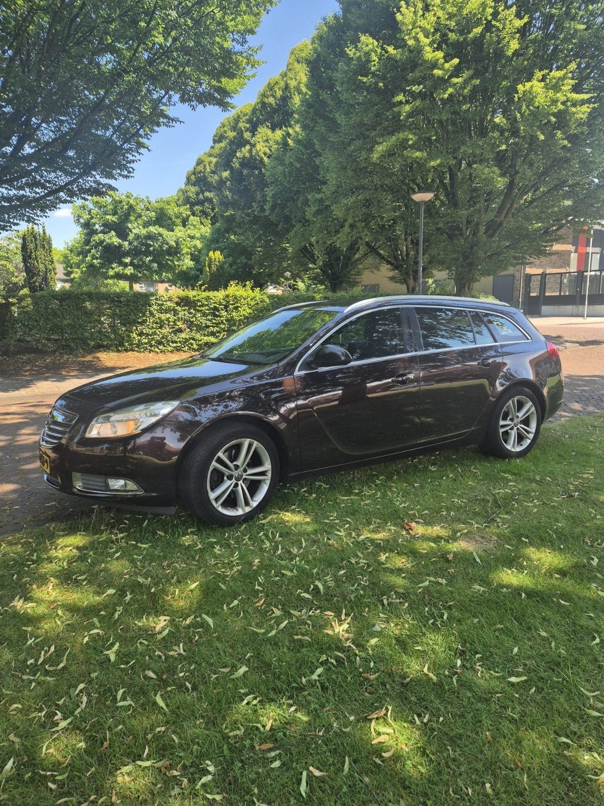 Opel Insignia 1.6 Turbo 132KW Sports Tourer 2012 Bruin, Auto's, Stof, Zwart, 4 cilinders, Bruin
