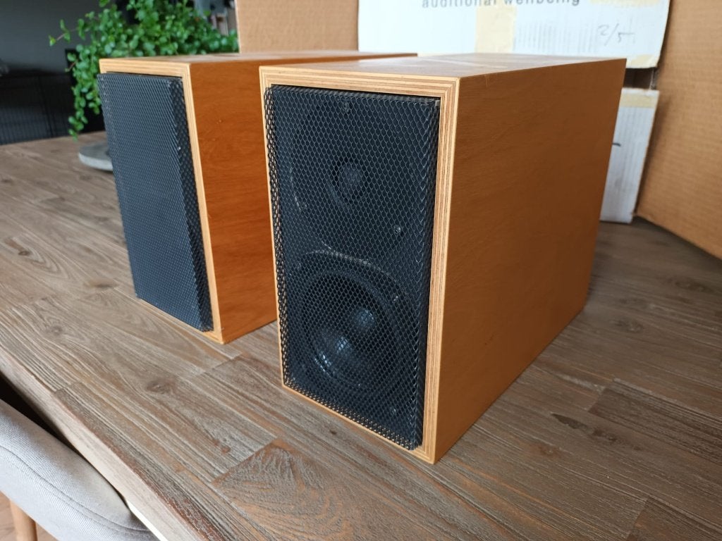 Penaudio Rebel 2
