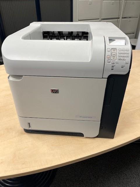 HP laserjet P4015n- werkend onderhoud nodig of onderdelen, Zwart-en-wit printen, Gebruikt, Printer, Laserprinter