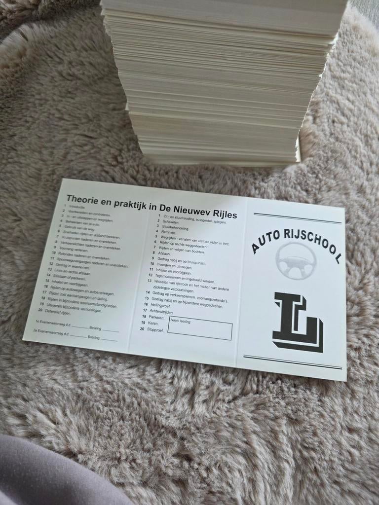 Auto rijschool leskaarten, Ophalen