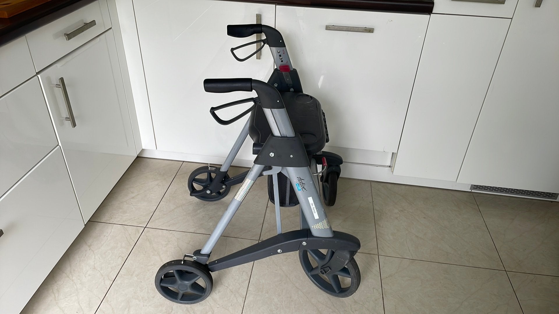 Rollator anwb active, Ophalen, Lichtgewicht, Gebruikt