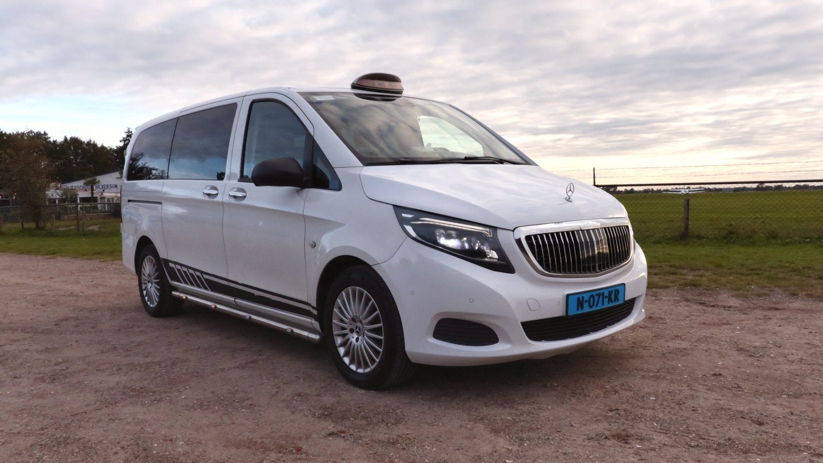 Mercedes Vito Tourer | Sterrenhemel | Leder | 9-persoons, Auto's, Voorwielaandrijving, 255 €/maand, Wit, Leder