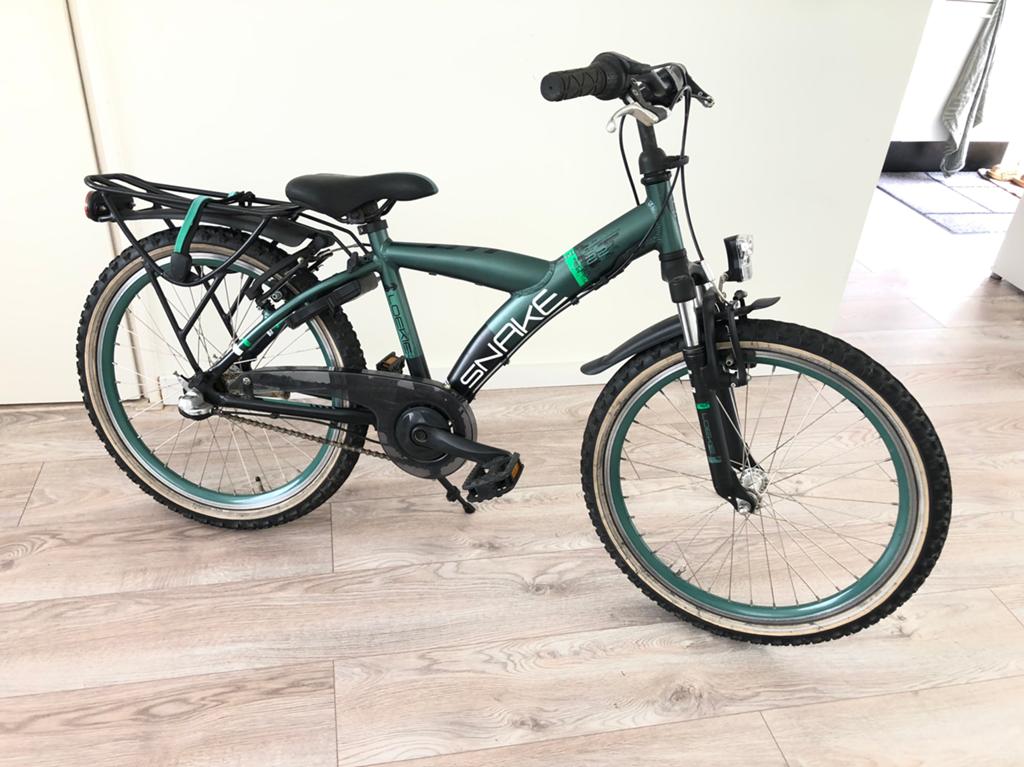 Loekie SNAKE 22 inch zo goed als Nieuwe, Fietsen en Brommers, Fietsen | Kinderfietsjes, Ophalen of Verzenden, Zo goed als nieuw