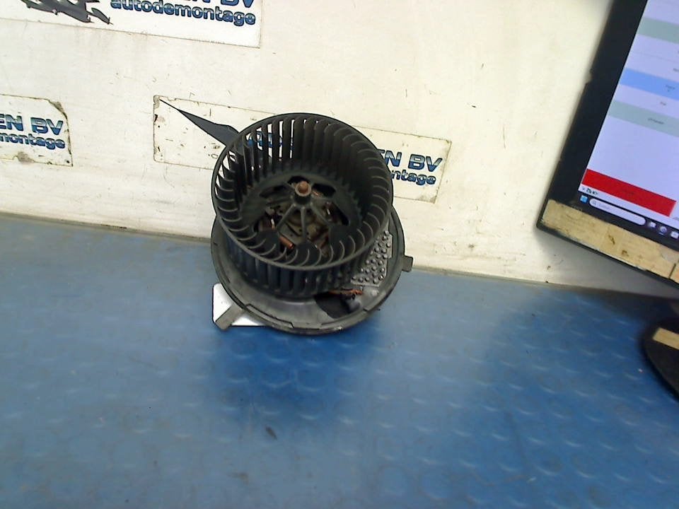 Kachel Ventilatormotor Golf Plus (5M1/1KP) 2007, Gebruikt, Volkswagen, Volkswagen AG, Kundenbetreuung@volkswagen.de