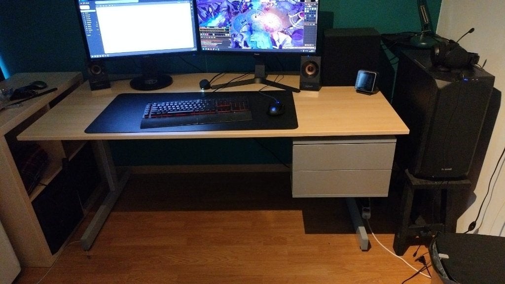 bureau, Ophalen, 160 cm, Gebruikt, Hout