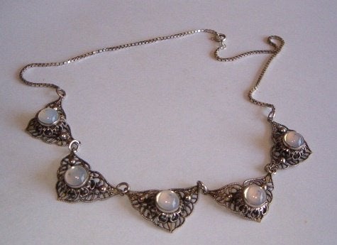 Oude zilveren ketting opaal glas, Sieraden, Tassen en Uiterlijk, Antieke sieraden, Verzenden, Zilver, Ketting