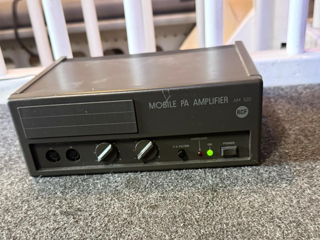 RCF AM 520 Mobiele PA Versterker, Audio, Tv en Foto, Versterkers en Receivers, Overige merken, Ophalen of Verzenden, Minder dan 60 watt