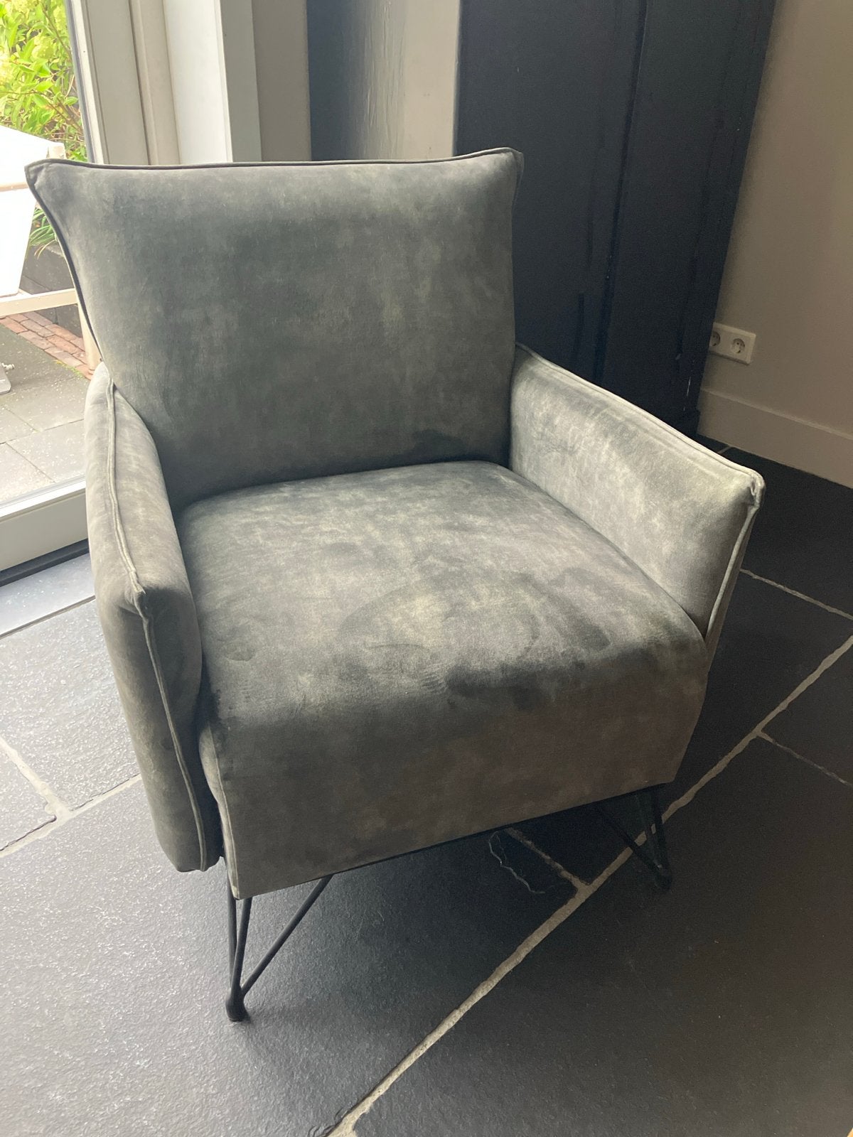 Comfortabele groene fauteuil, Ophalen, 75 tot 100 cm, Zo goed als nieuw, Stof