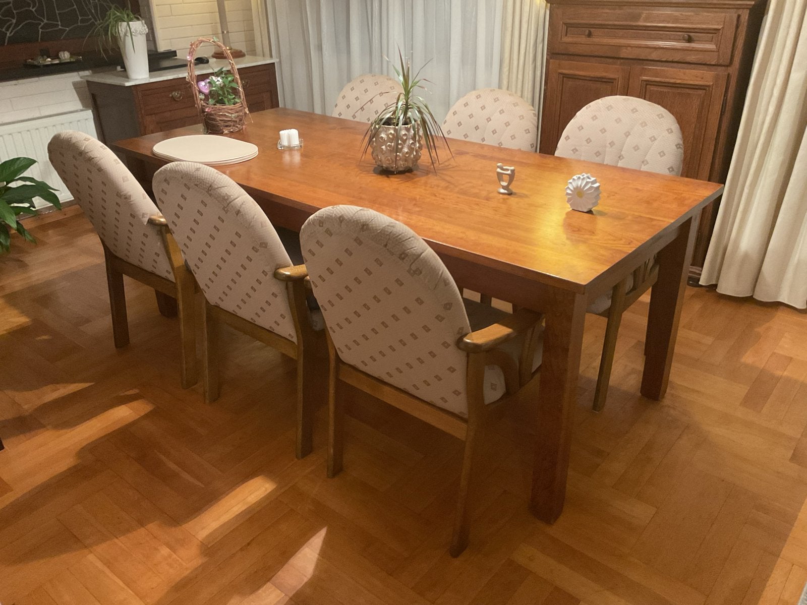 Eetkamerstoelen. Eiken, Huis en Inrichting, Ophalen, Gebruikt, Bruin, Vijf, Zes of meer stoelen