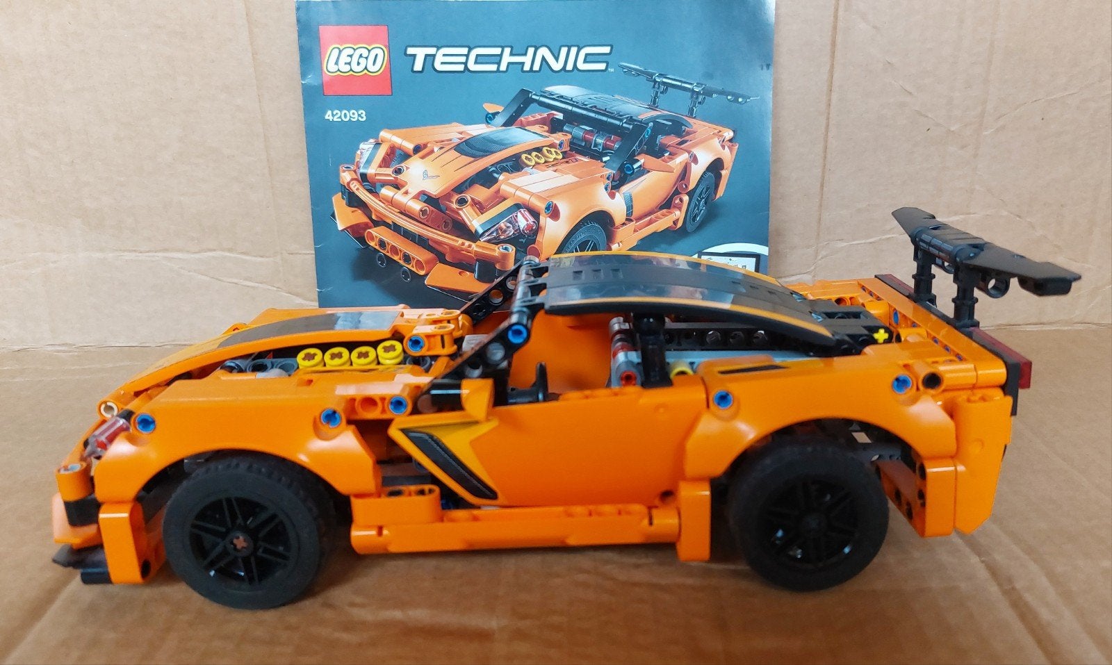 Lego Technic Corvette ZR1 (42093) met handleiding, Ophalen, Zo goed als nieuw