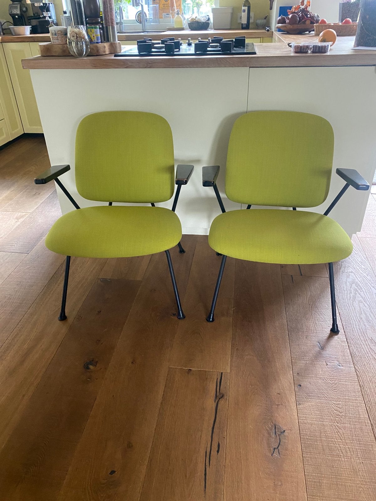 Twee vintage design stoeltjes, Ophalen, Zo goed als nieuw, Stof, Twee
