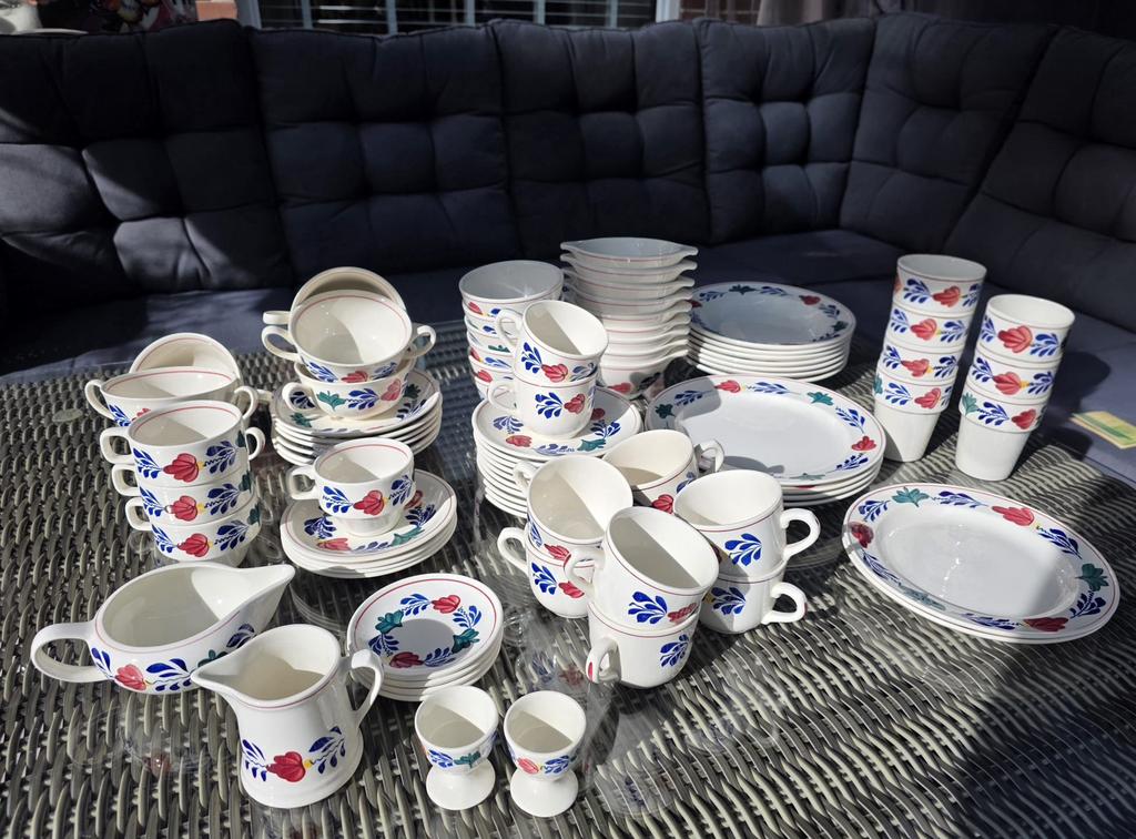 Boerenbond servies alles voor 1 goed bod, Antiek en Kunst, Ophalen