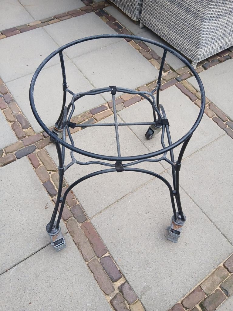 Kamado joe onderstel., Tuin en Terras, Barbecue-accessoires, Ophalen