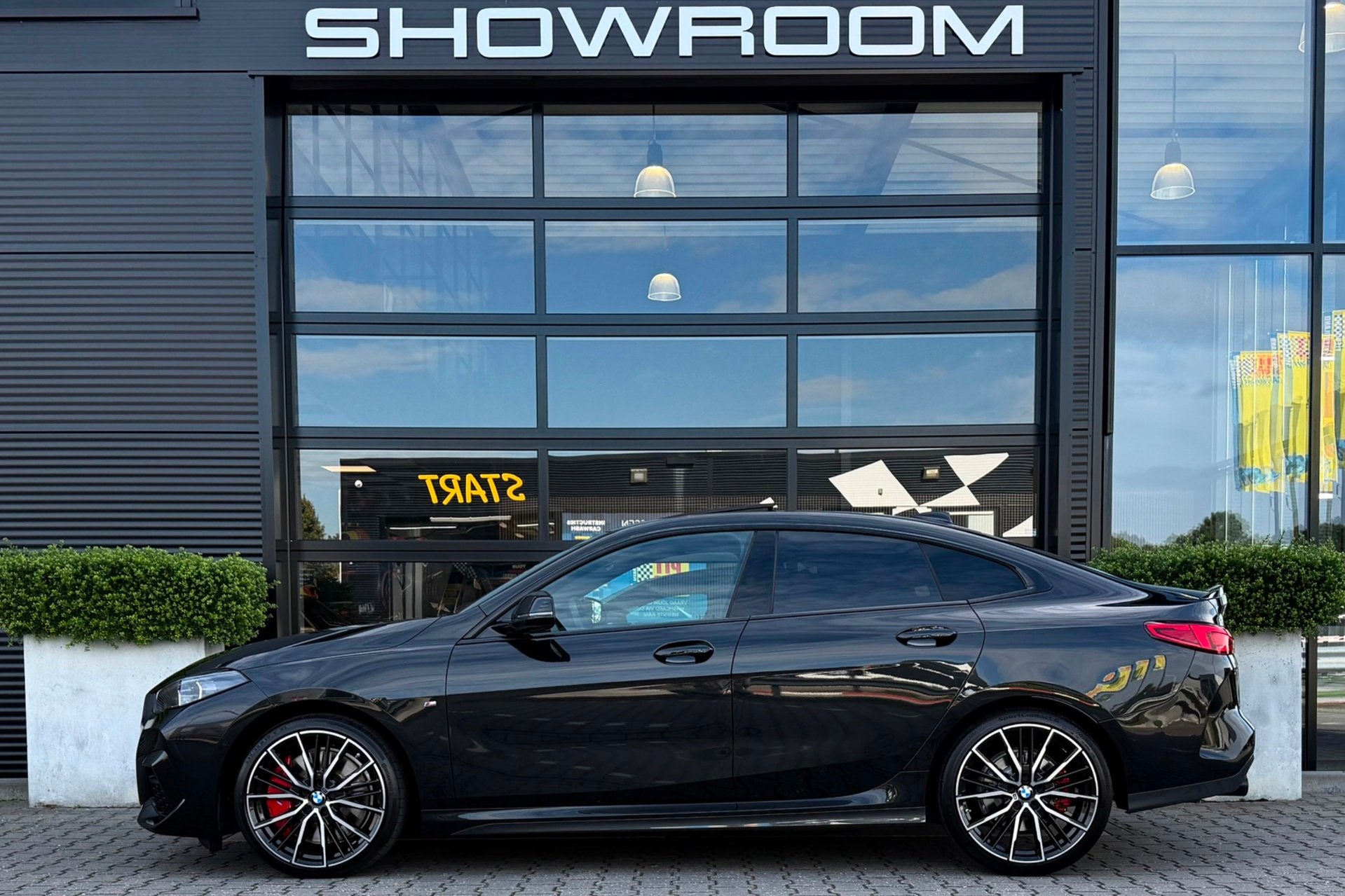BMW 2-serie Gran Coupé 220i, M-Sport, Panoramadak, Stoel&St, Gebruikt, Euro 6, 4 cilinders, Zwart