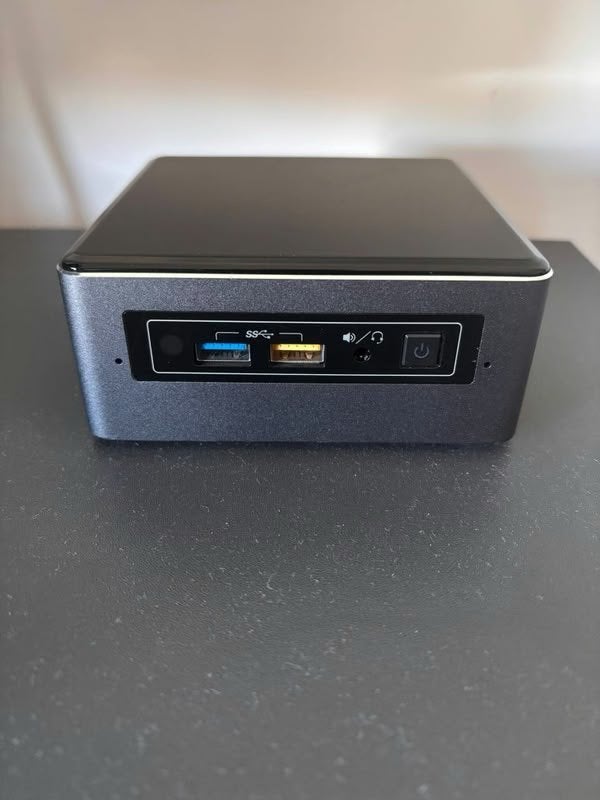 Snelle Mini PC Intel NUC7 Core i5-7260U Win11 Pro, Computers en Software, 128GB, 2 tot 3 Ghz, Ophalen of Verzenden, Zo goed als nieuw